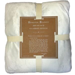 Sugarboo Cream velvety Sherpa Blanket with letter from mother to daughter